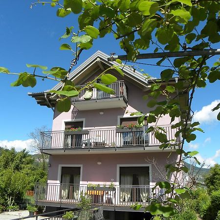 Casa De Val Apartment Calceranica al Lago Luaran gambar