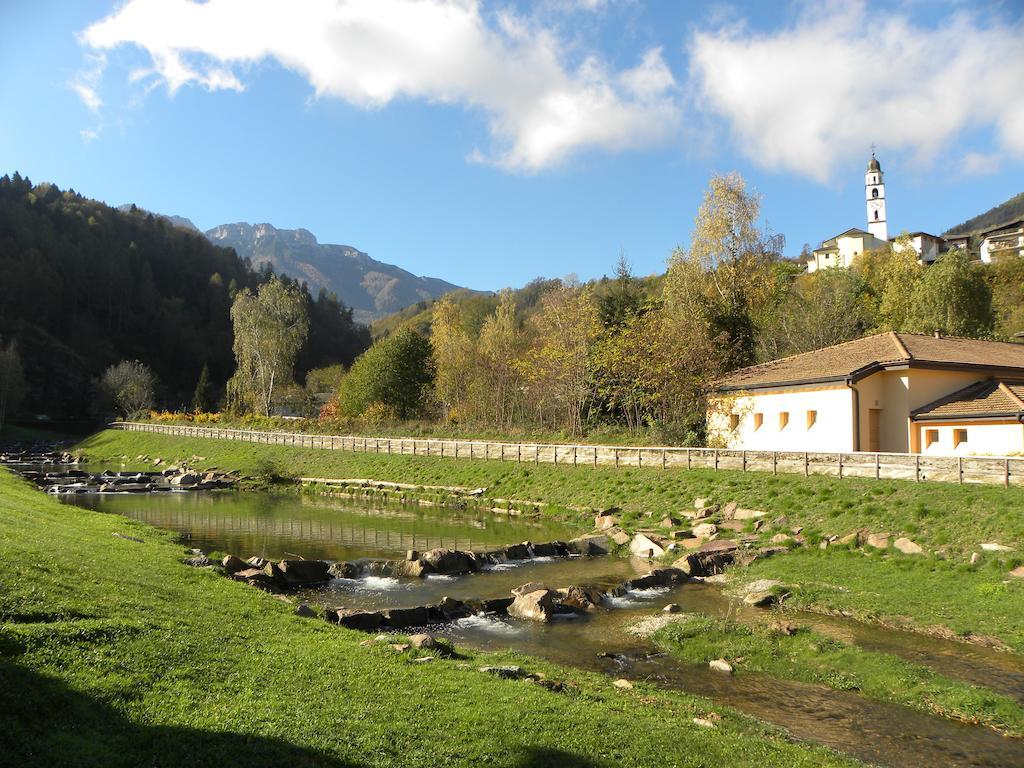 Casa De Val Apartment Calceranica al Lago Luaran gambar