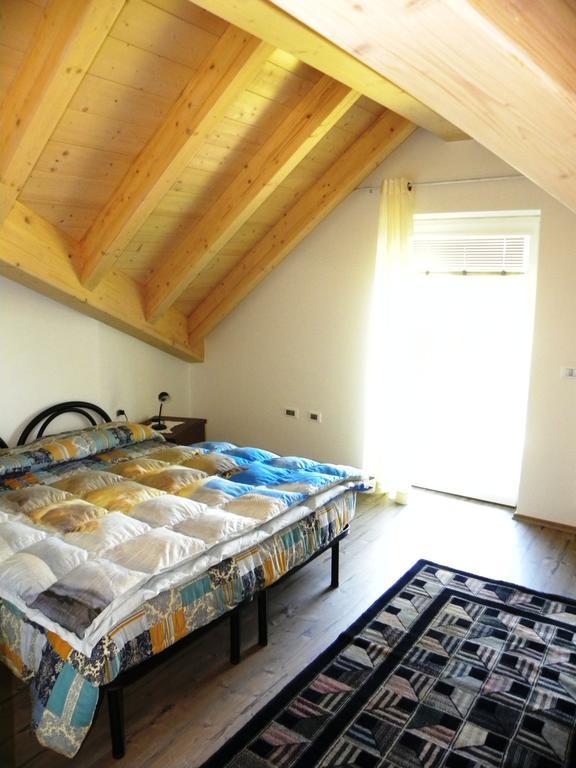 Casa De Val Apartment Calceranica al Lago Bilik gambar