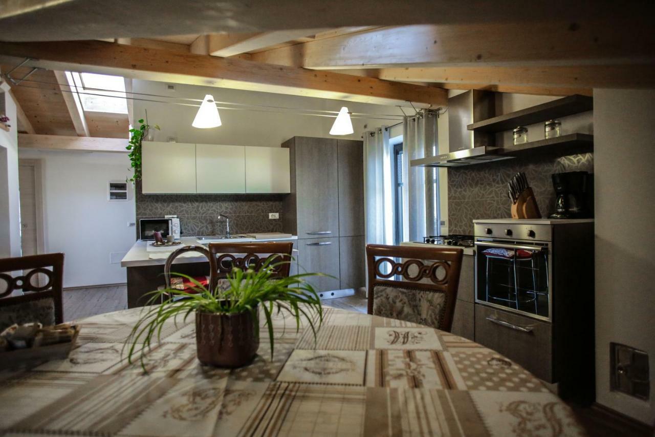 Casa De Val Apartment Calceranica al Lago Luaran gambar