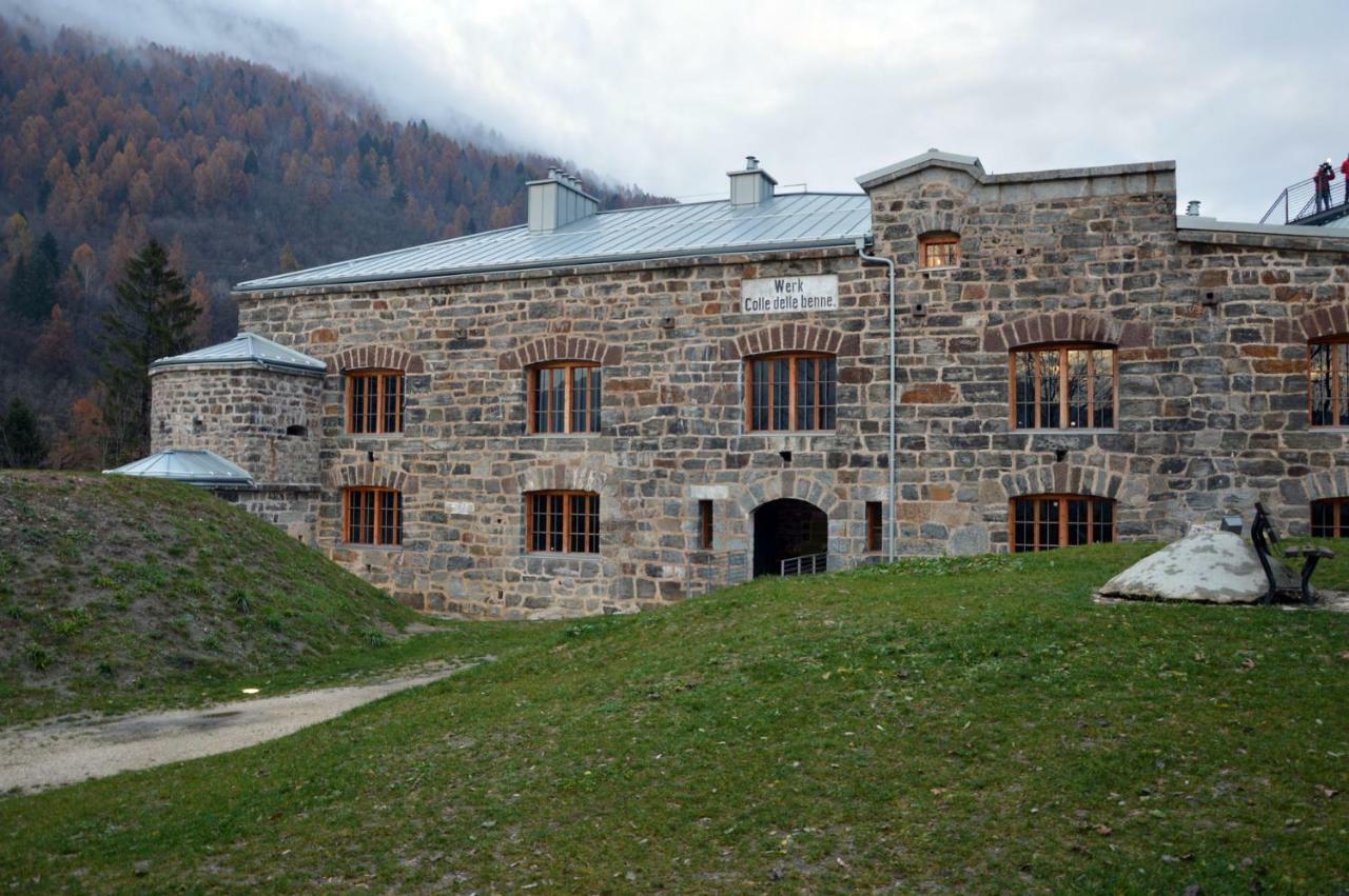 Casa De Val Apartment Calceranica al Lago Luaran gambar