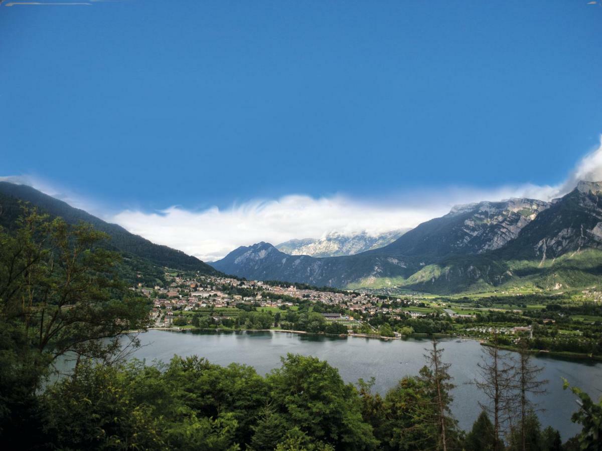 Casa De Val Apartment Calceranica al Lago Luaran gambar